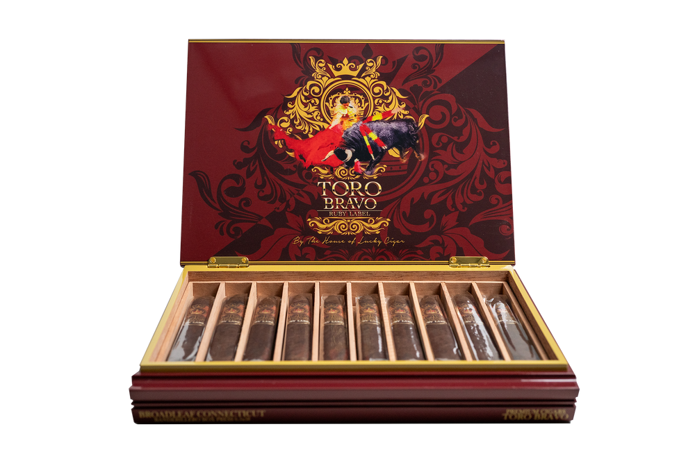 Lucky Cigar - TORO BRAVO BROADLEAF 7 1/8"X58 Box of 10