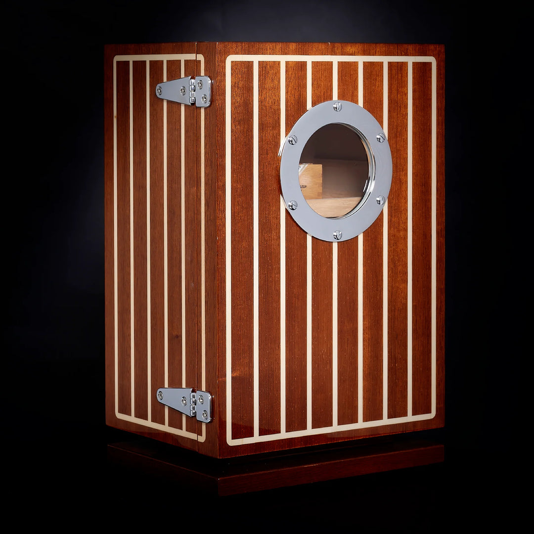 maccarrone dolcevita 150 count humidor cabinet side