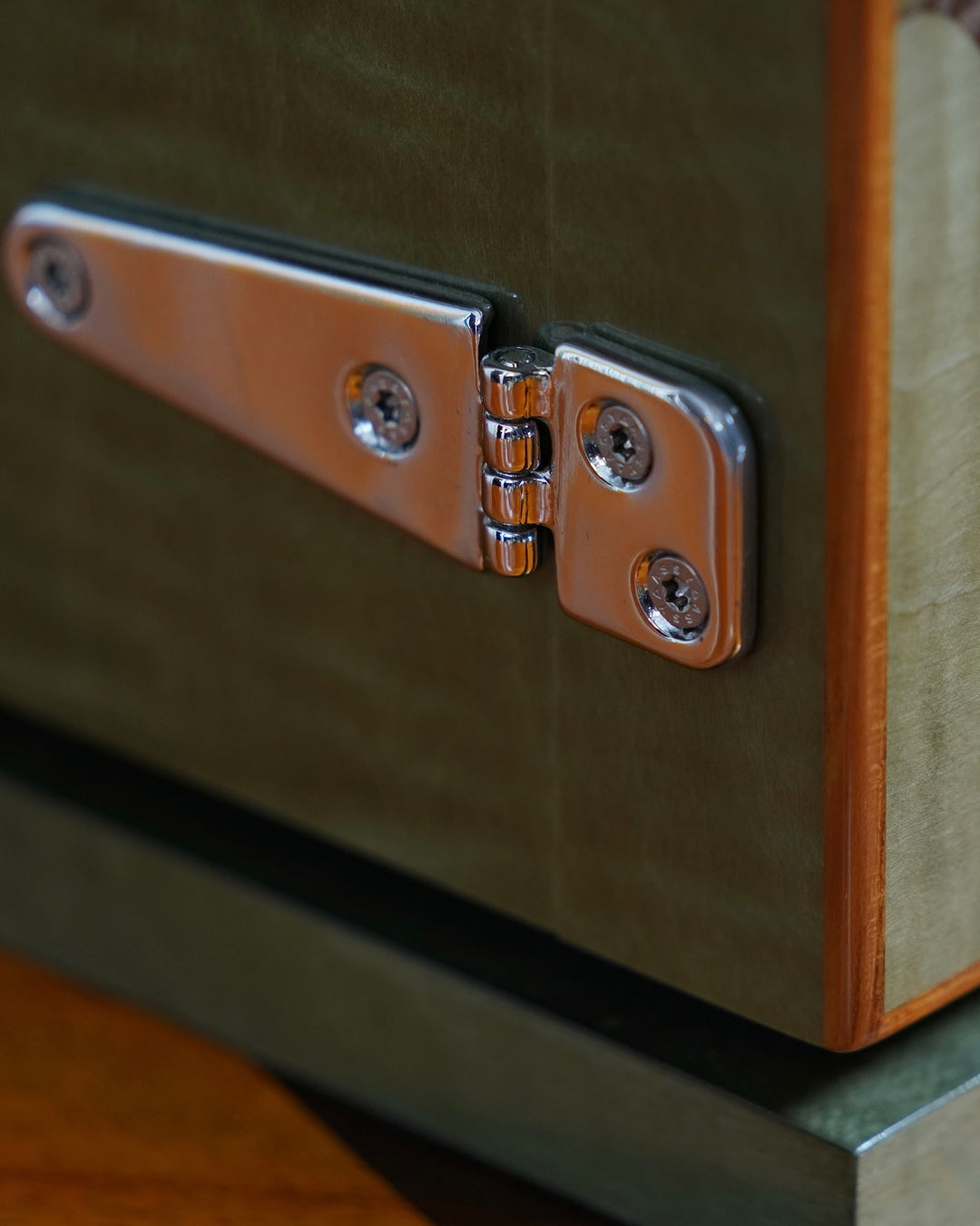 Maccarrone dea tyche humidor cabinet side corner