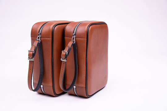 Havana Traveler Whisky & Black w/ Flask (Leather), Brizard and Co luxury cigar accessory at Cigar Inc. Los Angeles