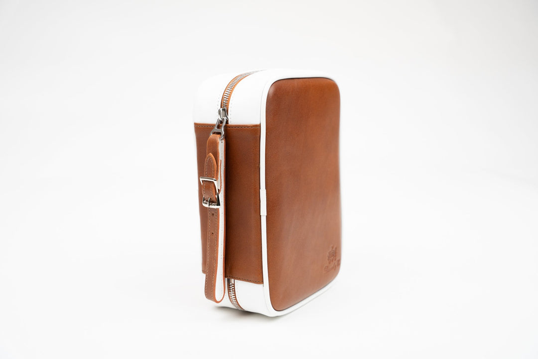 Havana Traveler Whisky Calf Leather & White w/Flask (Leather), Brizard and Co luxury cigar accessory at Cigar Inc. Los Angeles