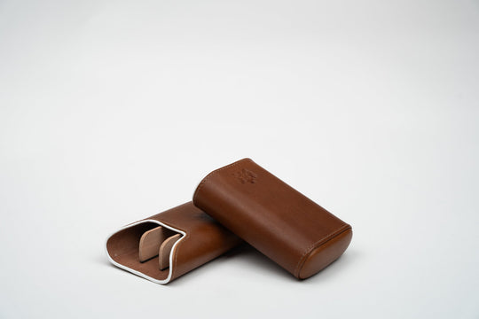 Cigar Case (Showband 3) Gordo Whisky Calf Leather & White (Leather), Brizard and Co luxury cigar accessory at Cigar Inc. Los Angeles