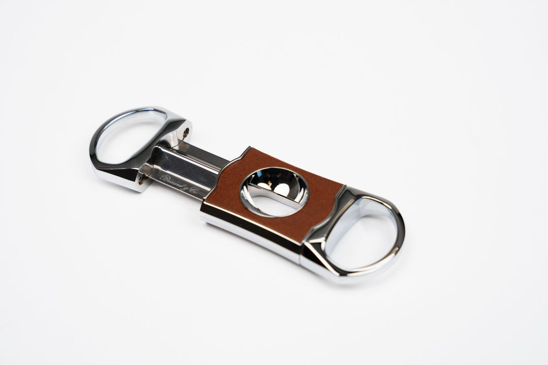 V Cutter Whisky Calf Leather & White w/Pouch (Leather), Brizard and Co luxury cigar accessory at Cigar Inc. Los Angeles