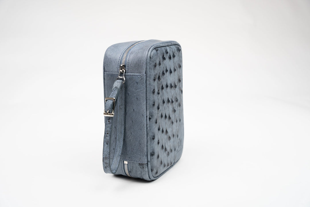 Havana Traveler Genuine Ostrich Bruciato "Denim" w/Flask (Ostrich), Brizard and Co luxury cigar accessory at Cigar Inc. Los Angeles