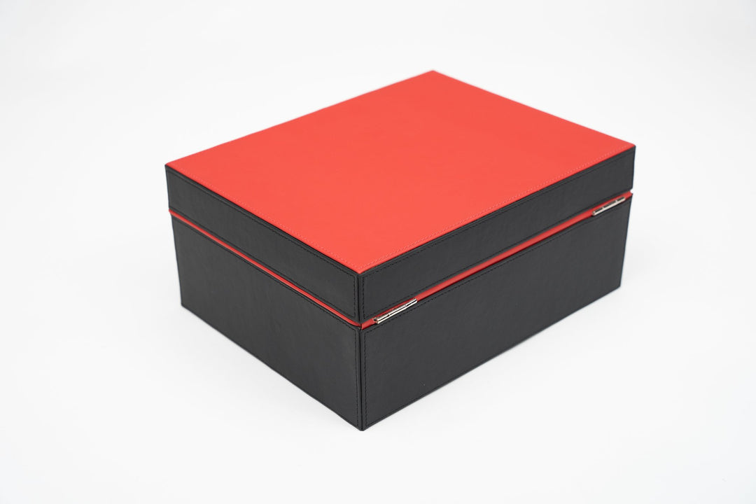 Airflow humidor (30/40 count) Racing Black & Red (Leather), Brizard and Co luxury cigar accessory at Cigar Inc. Los Angeles