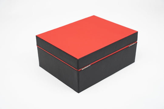 Airflow humidor (30/40 count) Racing Black & Red (Leather), Brizard and Co luxury cigar accessory at Cigar Inc. Los Angeles