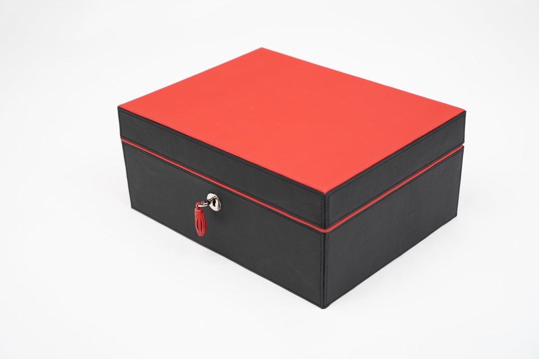 Airflow humidor (30/40 count) Racing Black & Red (Leather), Brizard and Co luxury cigar accessory at Cigar Inc. Los Angeles