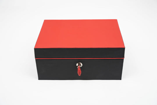 Airflow humidor (30/40 count) Racing Black & Red (Leather), Brizard and Co luxury cigar accessory at Cigar Inc. Los Angeles