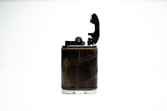 Brizard and Co. - Gatsby Triple Torch Flame Table Lighter - Alligator Skin Collection