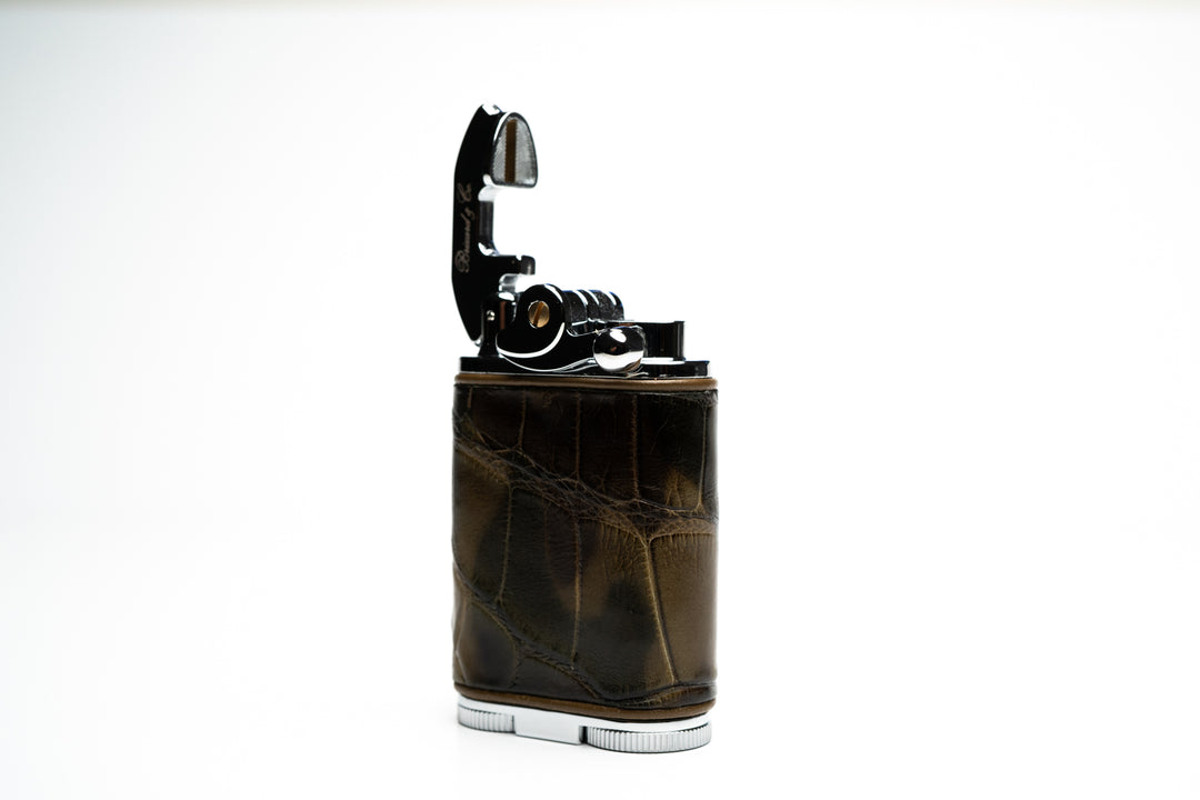 Brizard and Co. - Gatsby Triple Torch Flame Table Lighter - Alligator Skin Collection