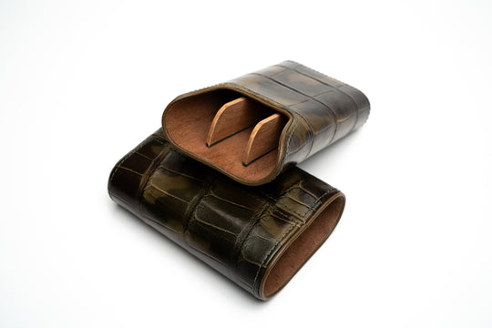 Brizard and Co Show Band 3 from the Genuine Alligator Skin Collection