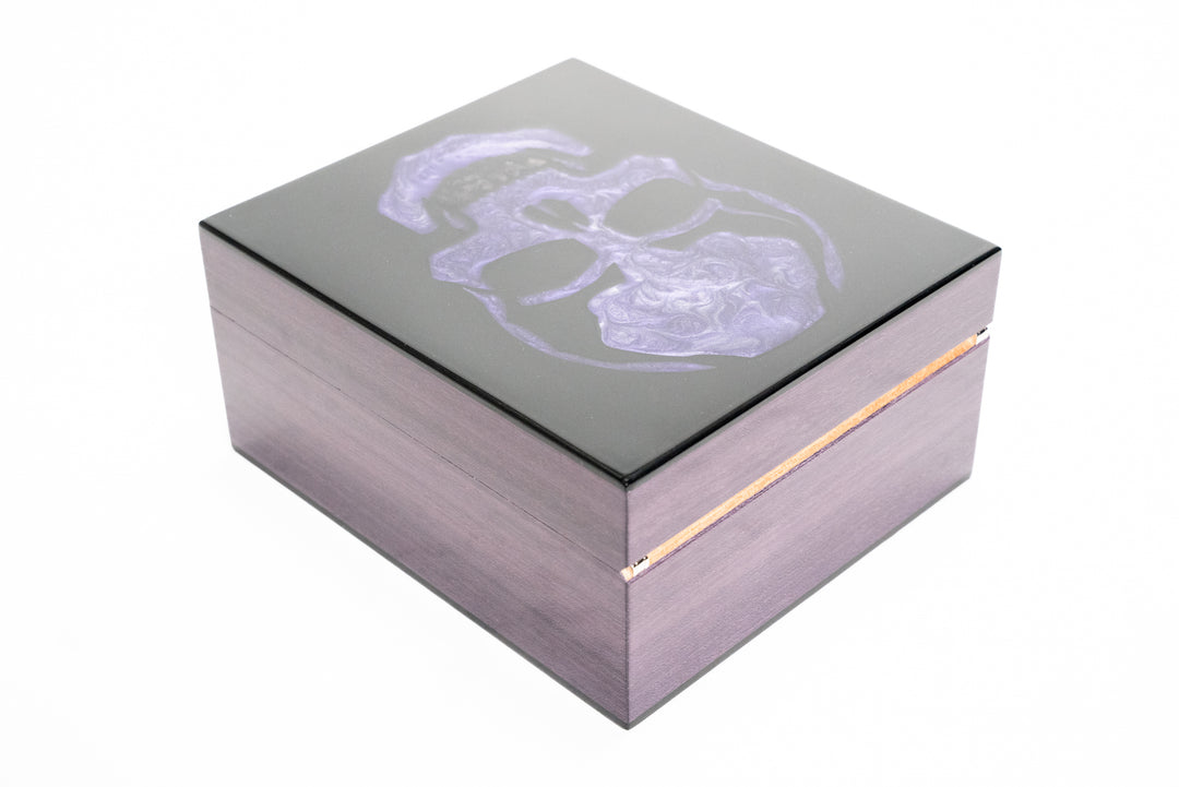 Maccarrone Skull Resin 40 Count Limited Edition Humidor