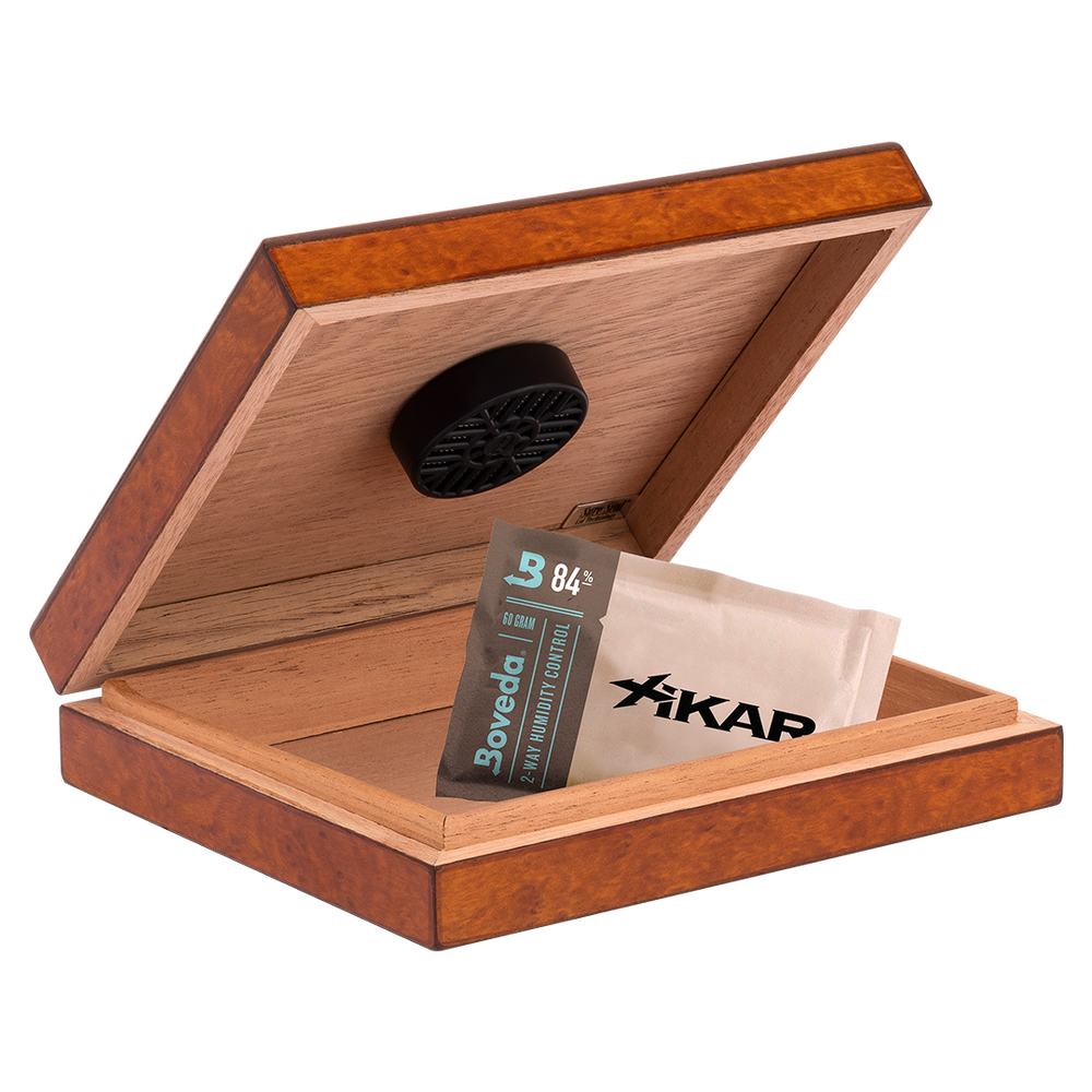 Humidor Supreme 15 Burl Travel Humidor 15 Cigar Capacity with 1 Xikar-Boveda 84% Seasoning Pack - view 2
