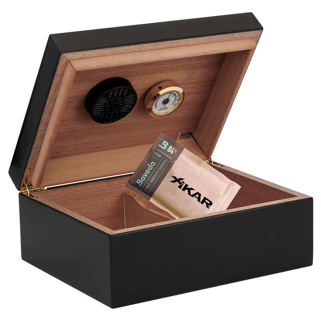 Humidor Supreme Black Humidor 40 Cigar Capacity with 2 Xikar-Boveda 84% Seasoning Packs - view 5