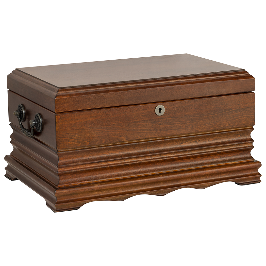 Humidor Supreme Tradition Solid Wood Antique Humidor in Golden Cherry Finish 125 Cigar Capacity with 4 Xikar-Boveda 84% Seasoning Packs