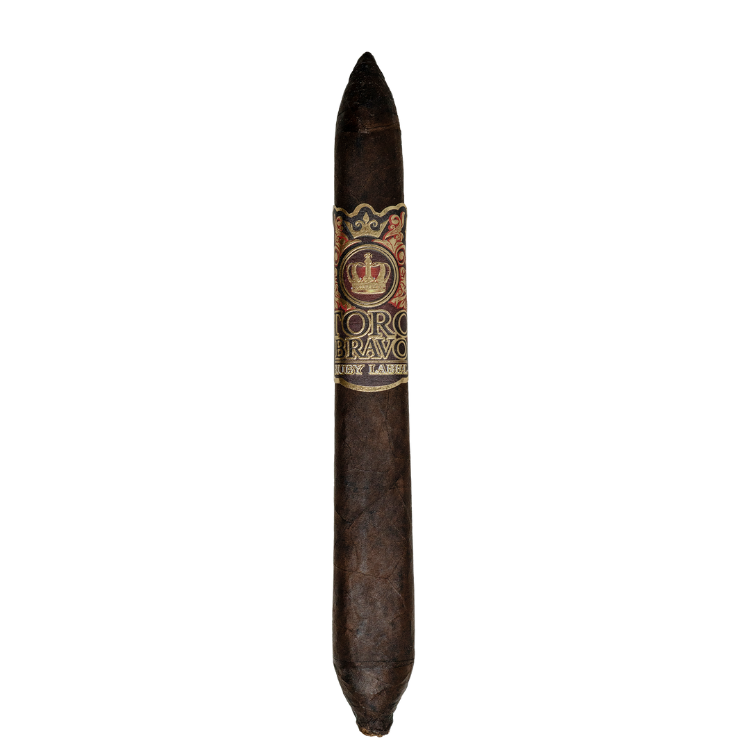 Lucky Cigar - TORO BRAVO BROADLEAF 7 1/8"X58 Box of 10