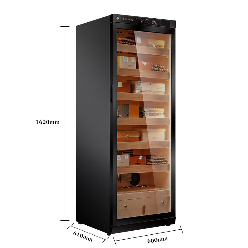 Raching C330A dimensions, 600 by 610 by 1620 mm, Caribbean Black