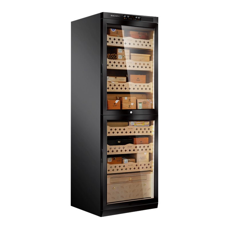 Raching MON3800B humidor Caribbean Black angled view