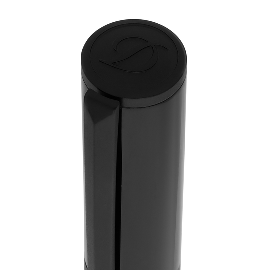 S.T. Dupont Initial Fountain Pen Black & Matte Black 4