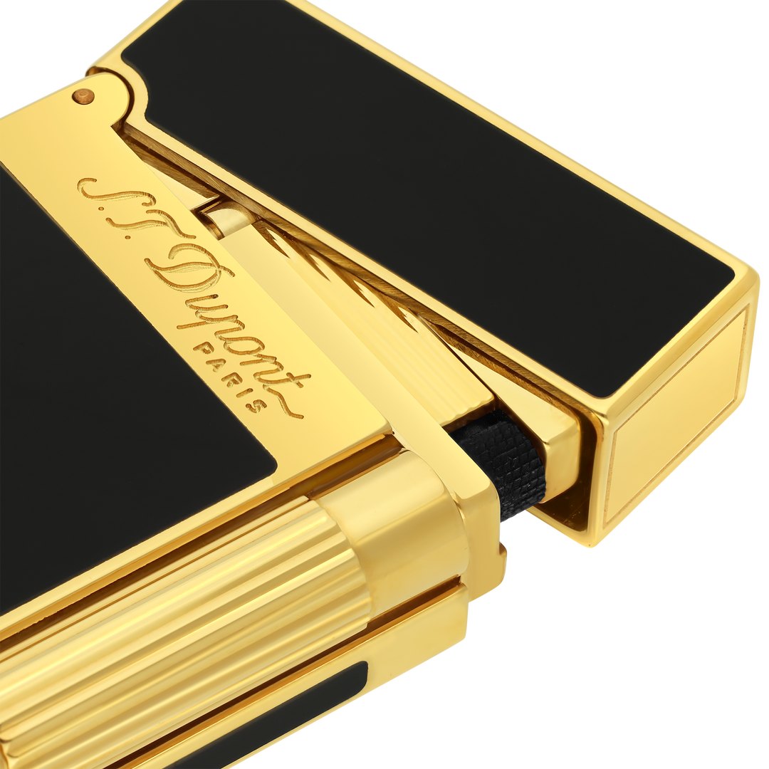 S.T. Dupont Line 2 Black Lacquer & Yellow Gold Lighter 2