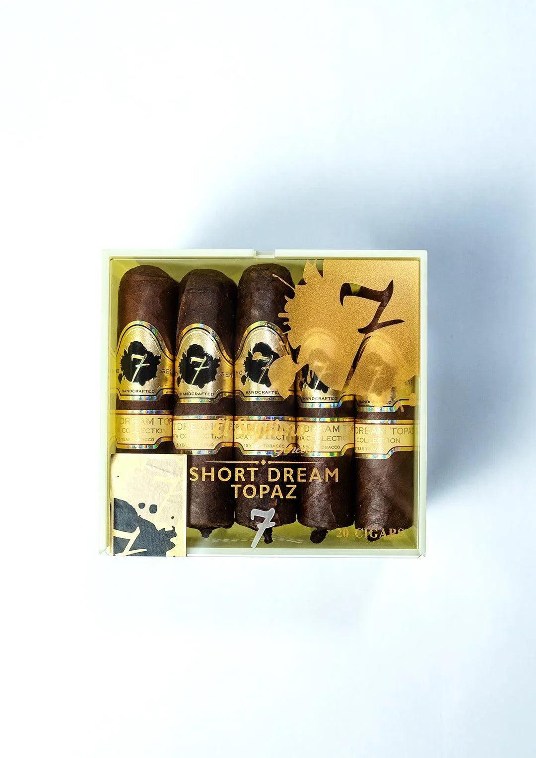 Coffret Le petit Larousse des cigares 葉巻 Coffret-Le-petit-Laroue-des-