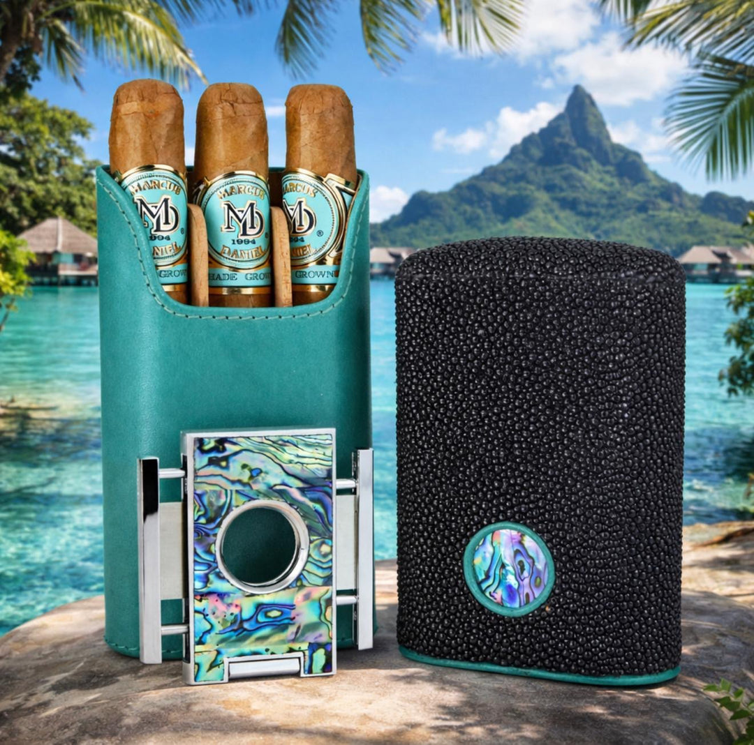 Brizard and Co - The "Show Band" 3 Cigar Case - Abalone and Stingray Leather Collection (Limited Edition) (Leather, Stingray, Abalone)