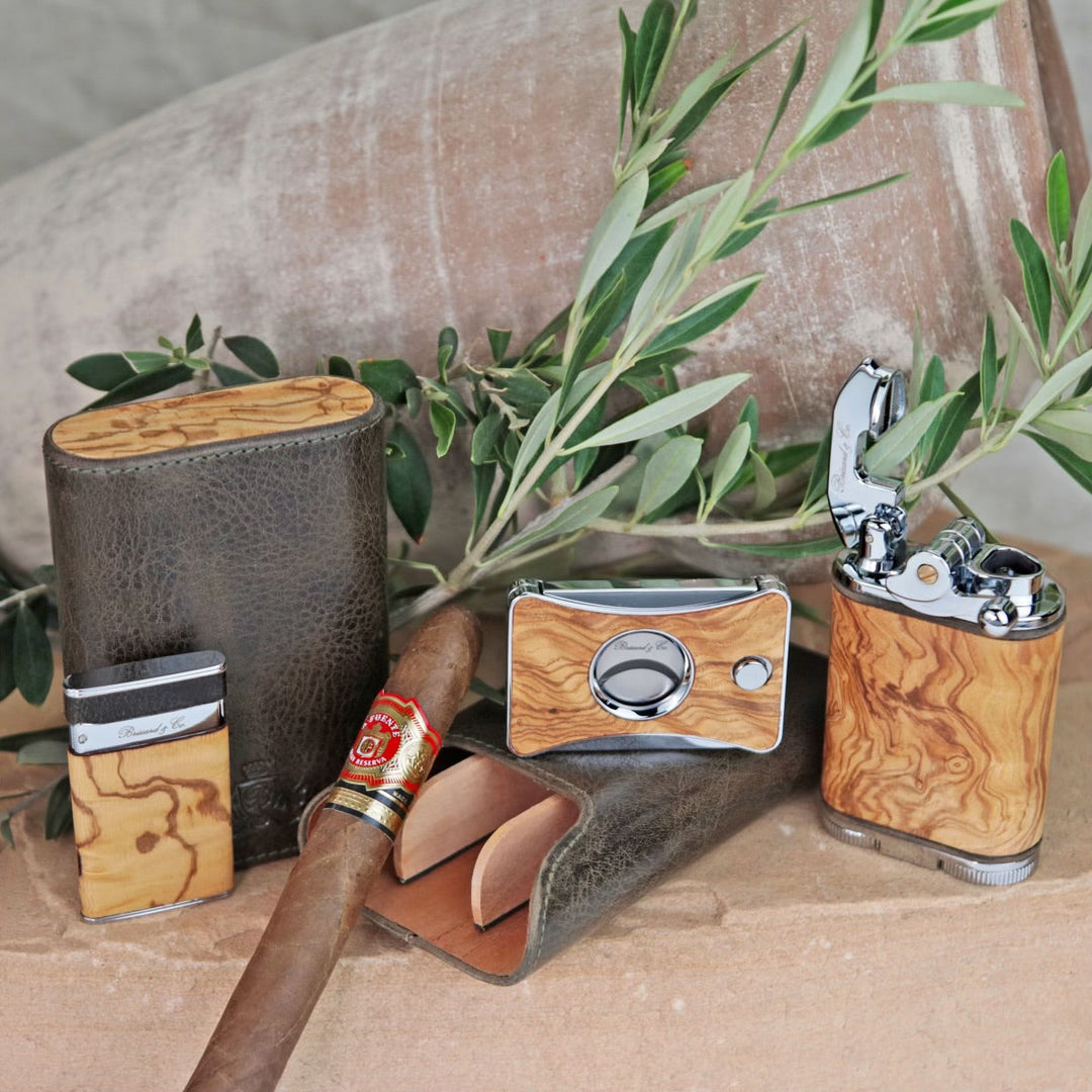 Brizard and Co - The "Show Band" 3 Cigar Case - Antique Olive Leather and Olive Wood (Leather, Exotic Wood)