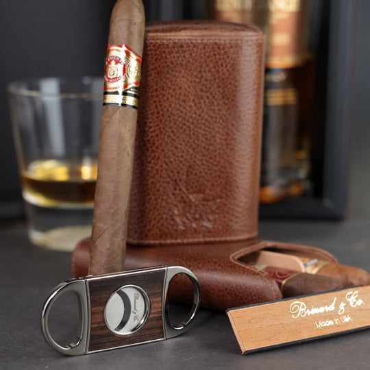 Brizard and Co - The "Show Band" 3 Cigar Case - Antique Saddle Leather (Leather)