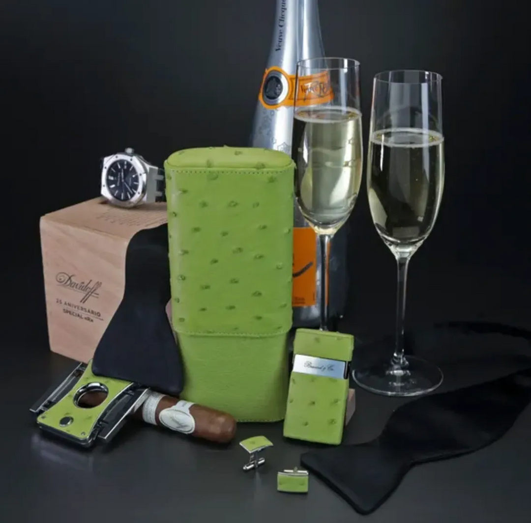 Brizard and Co - The "Show Band" 3 Cigar Case - Matcha Ostrich (Ostrich)