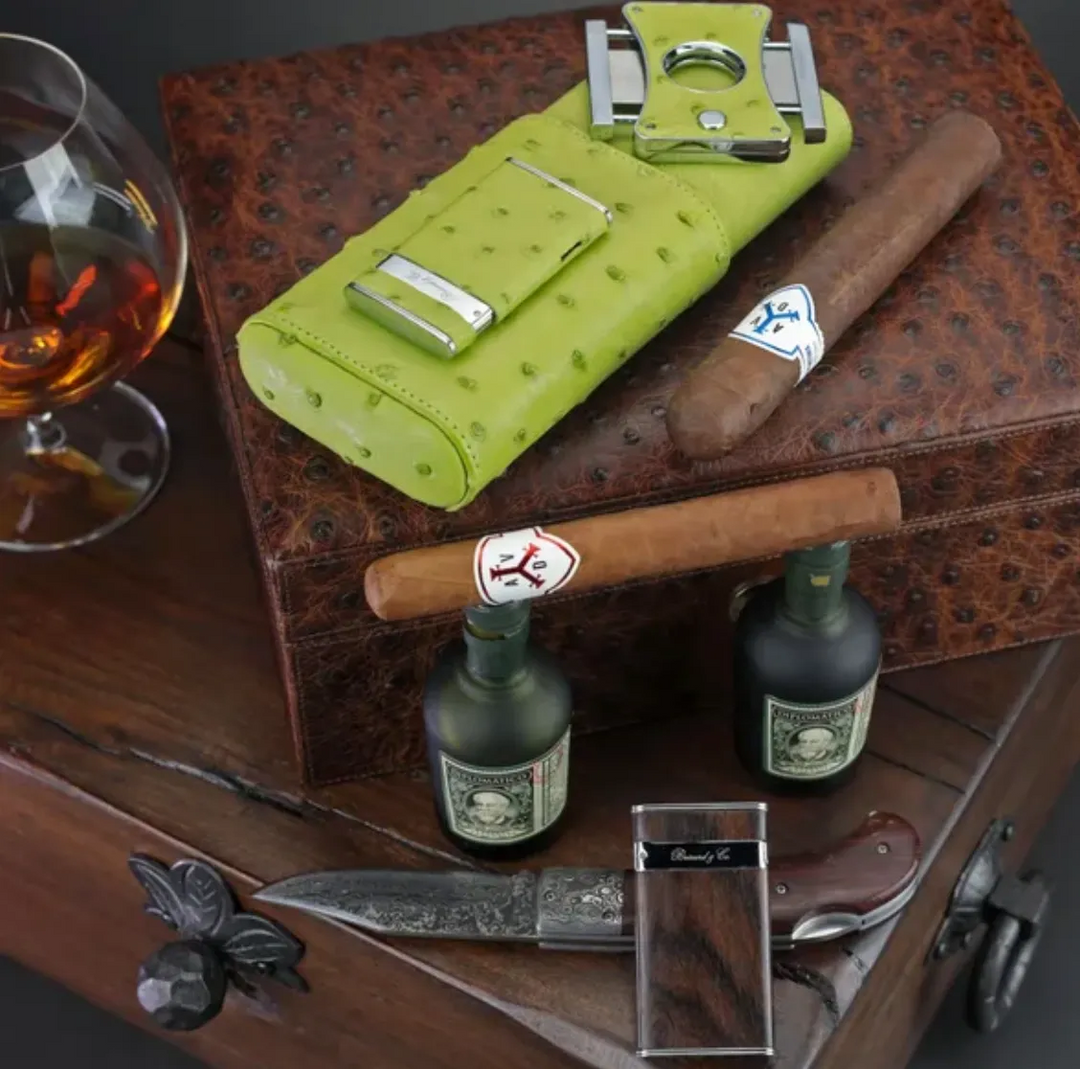 Brizard and Co - The "Show Band" 3 Cigar Case - Matcha Ostrich (Ostrich)