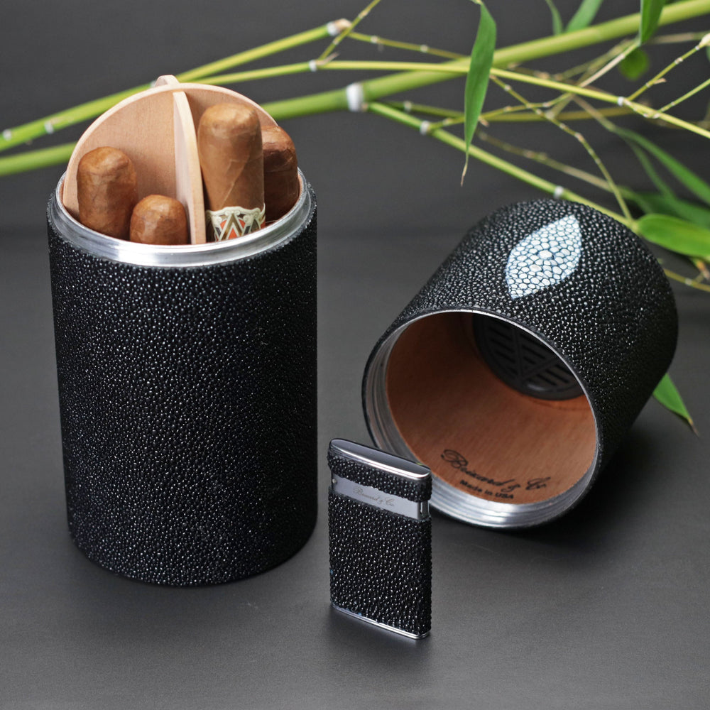 Brizard and Co - The Cylindrical Desk Humidor - Stingray (Stingray)