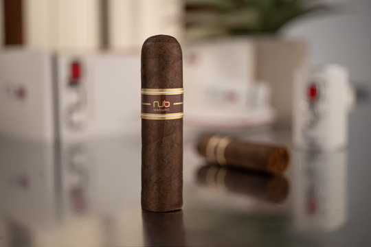 Nub Maduro Tubos (4 x 60)