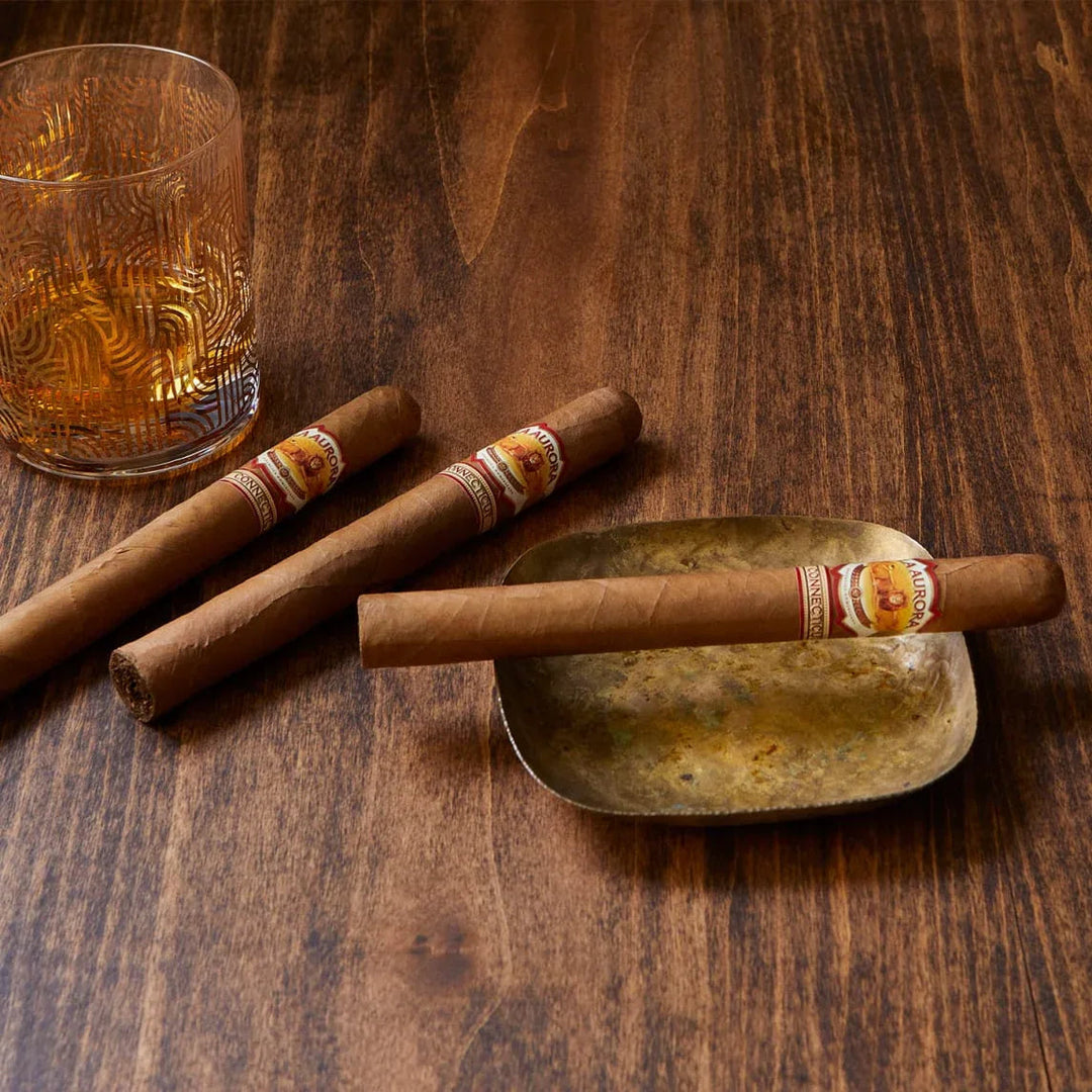 La Aurora Connecticut 1987 - Cigar Inc.